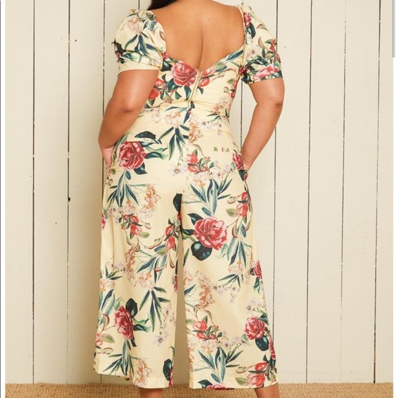 Floral Crop Top & Pant Set - Picture 2 of 2